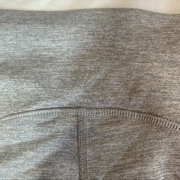 Grey Forever21 Workout Leggings - Picture 4 of 9